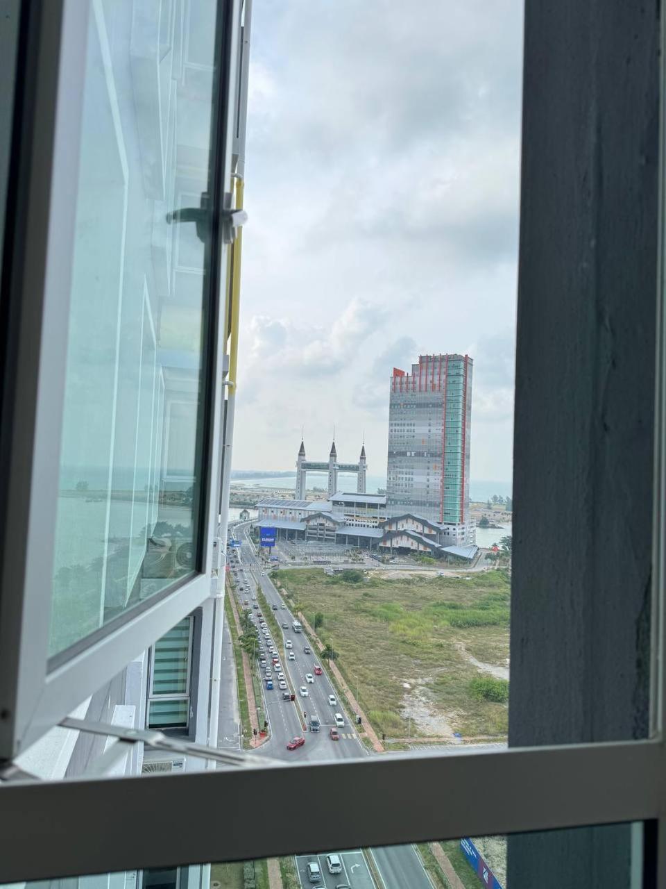 D'Ciella Homes- Sea View, Drawbridge & Ktcc Mall Kuala Terengganu Exterior foto